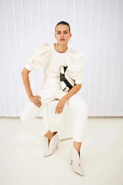 Look 15
